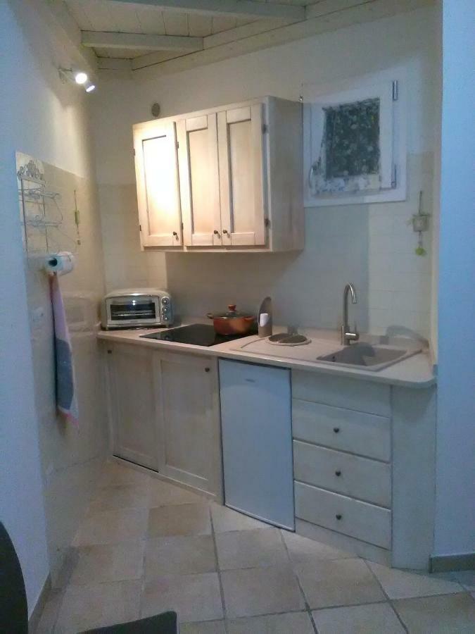 奥里亚Elisea House公寓 外观 照片